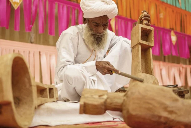 Revival & Transfer of Instrument Making